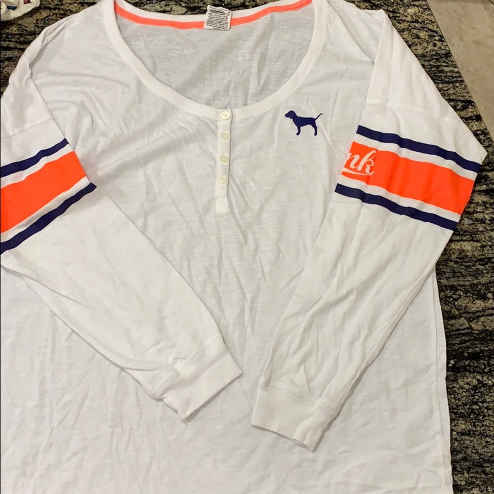 Long sleeve t-shirt